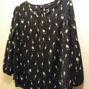 Blouse w/Champagne Glasses